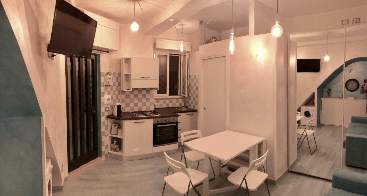 Vicolo Dei Pescatori Terracina Apartment Luaran gambar