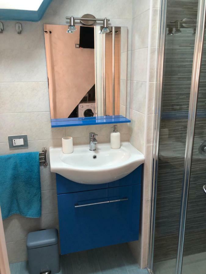 Vicolo Dei Pescatori Terracina Apartment Luaran gambar