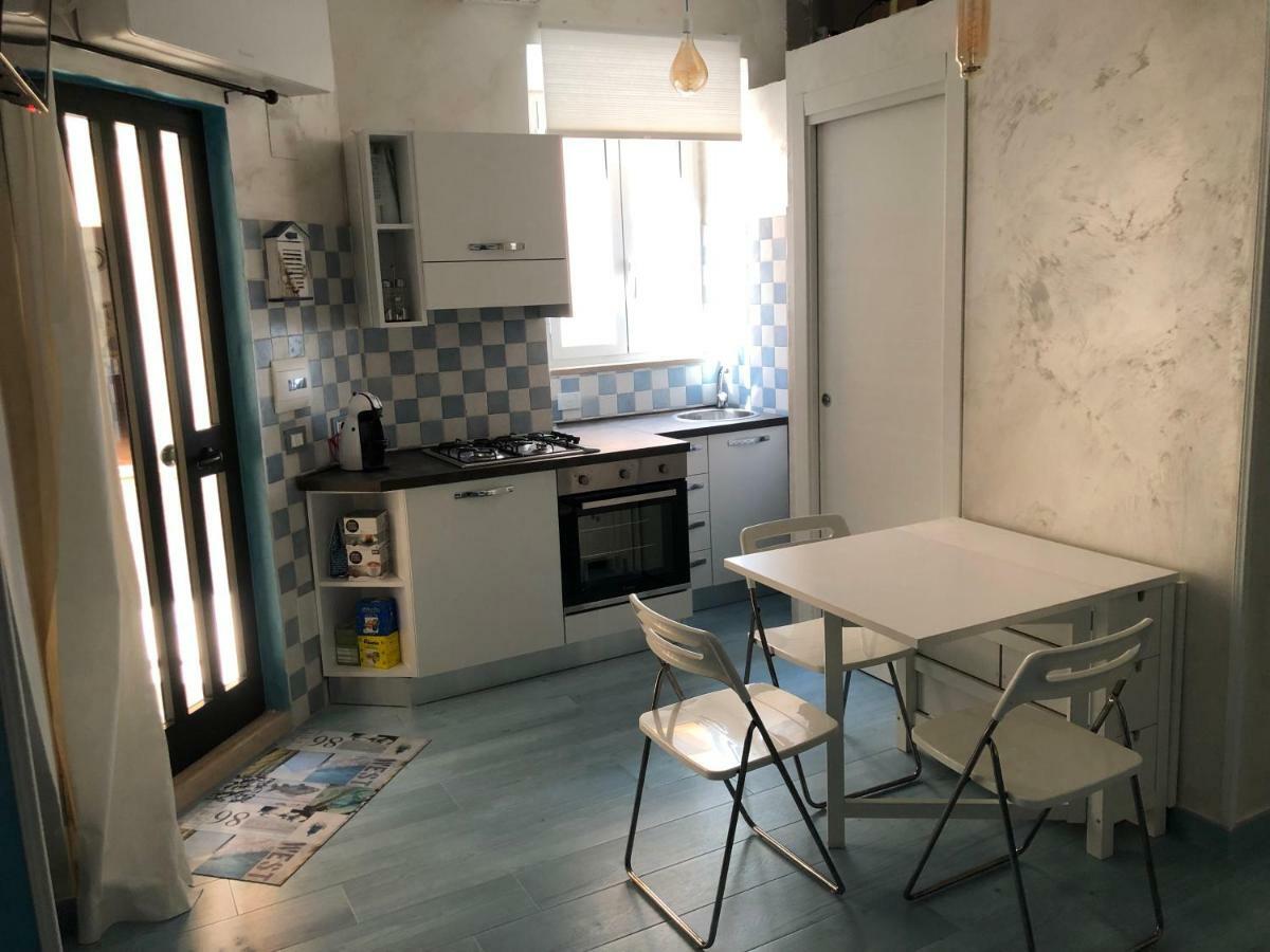 Vicolo Dei Pescatori Terracina Apartment Luaran gambar