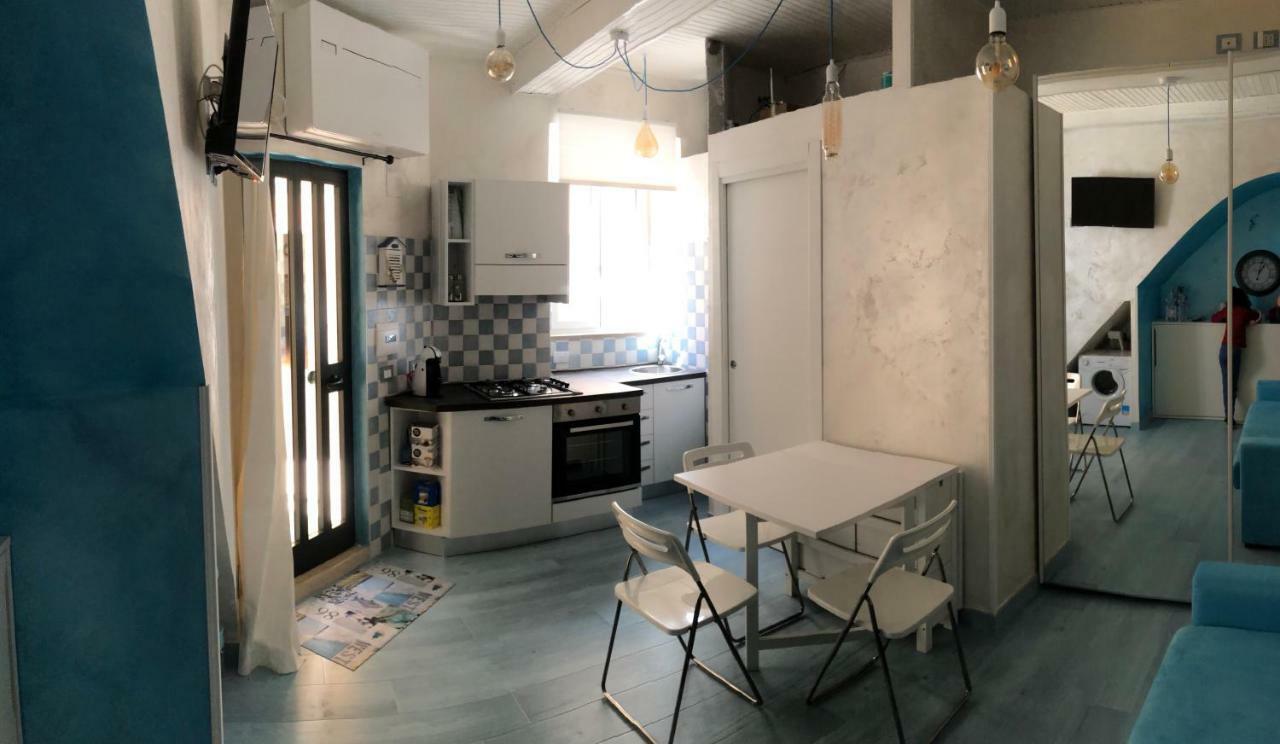 Vicolo Dei Pescatori Terracina Apartment Luaran gambar
