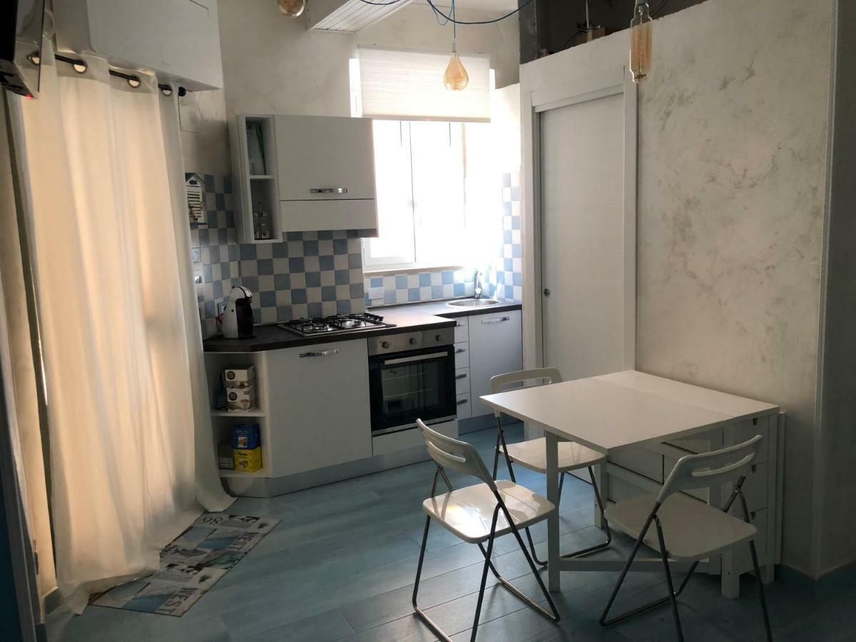 Vicolo Dei Pescatori Terracina Apartment Luaran gambar